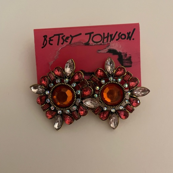 Matching Set of Betsey Johnson Earrings and Necklace - Picture 4 of 5